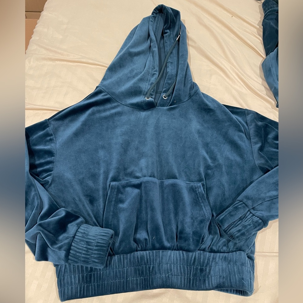 Velvet Jogger Set